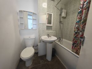 Photo 11- click for photo gallery